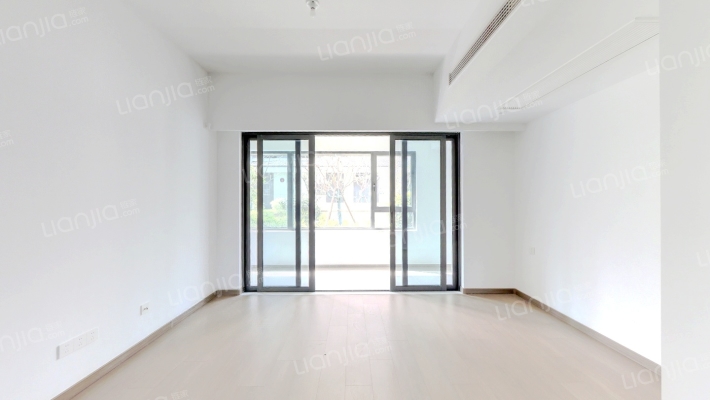 溧水金地峯范花园二手房实景图