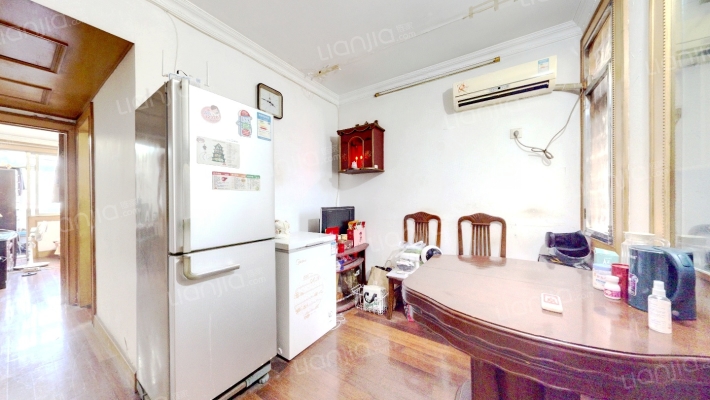 莲中二村二手房实景图