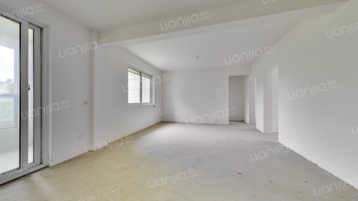 侯郢雅苑二手房实景图