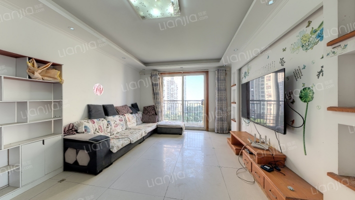 世茂东外滩二手房实景图