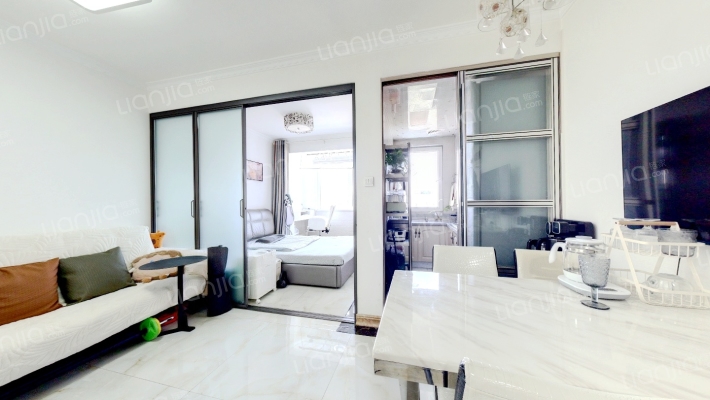 湖畔雅居二期二手房实景图