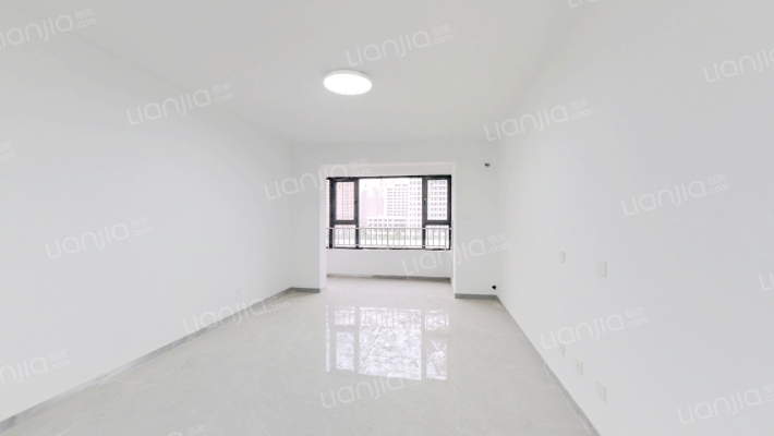 东胜珑辰园二手房实景图