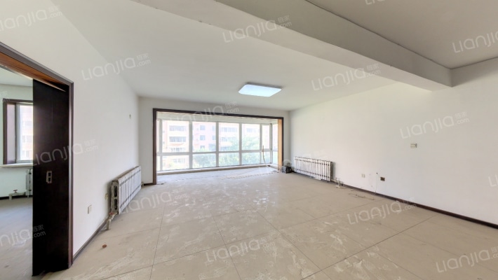 晋斯豪庭二手房实景图