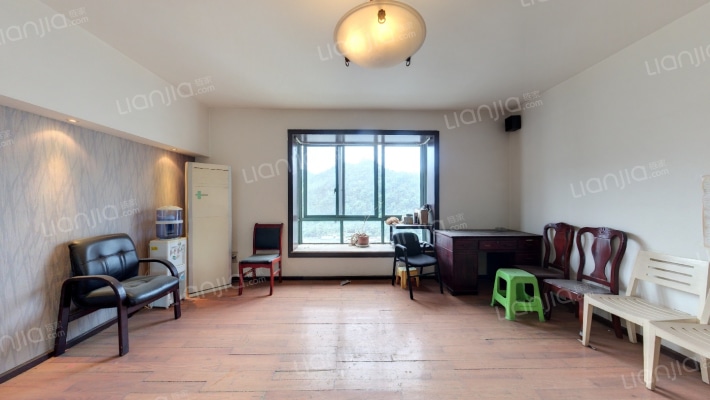 铁建大厦二手房实景图