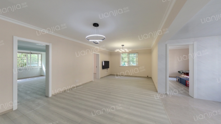 育秀三区二手房实景图