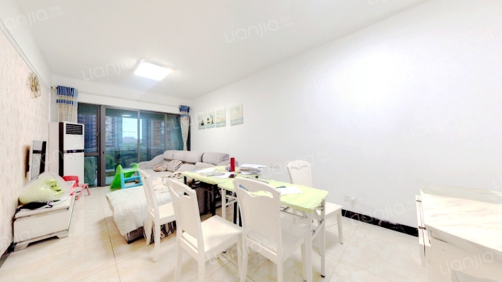 新鸿基御华园二手房实景图