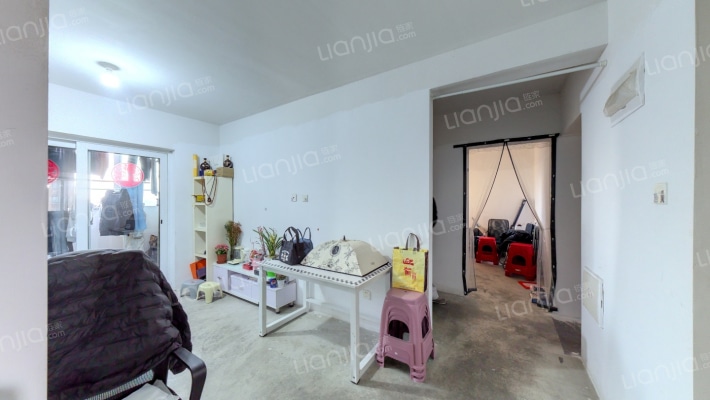 贤浦名苑二手房实景图