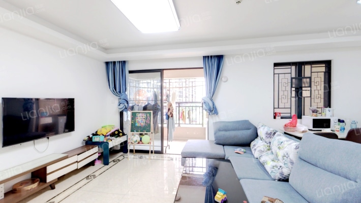 万科城二手房实景图