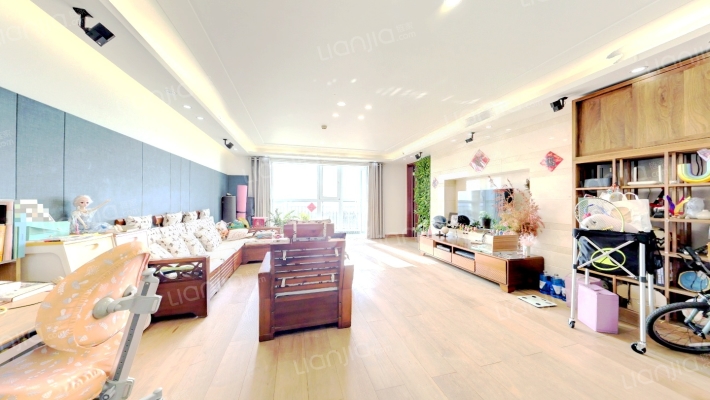 10号名邸二手房实景图