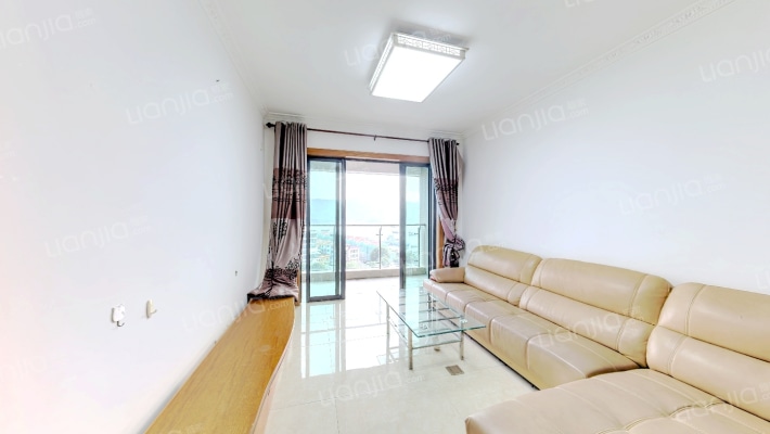 龙海湾苑二手房实景图