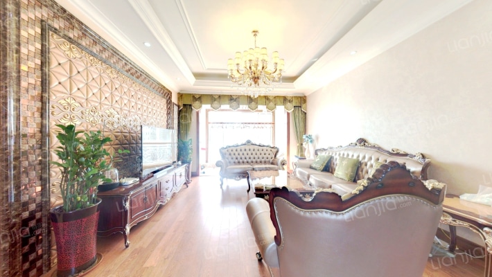 东方圣克拉二期二手房实景图