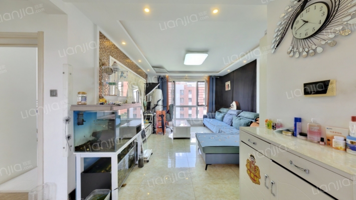 筑石红二手房实景图