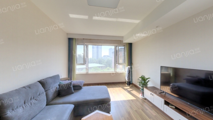 万科西华府二手房实景图