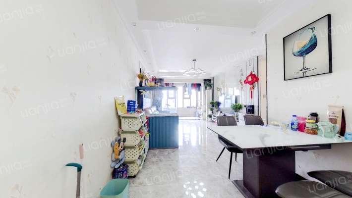 亚星云水居二手房实景图