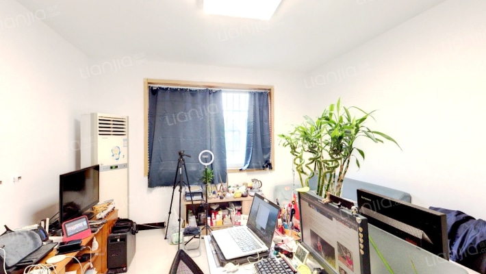 新诚小区二手房实景图