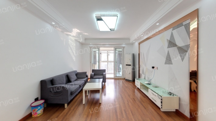 远洋香奈河畔二期二手房实景图