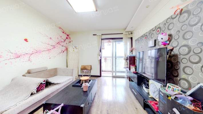 晋愉九龙湾二手房实景图