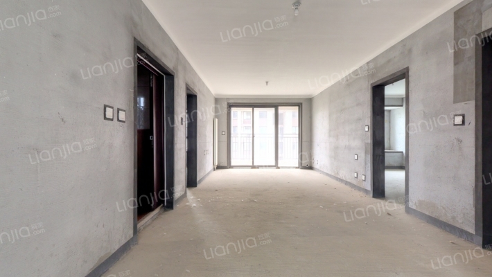 中建云栖苑二手房实景图