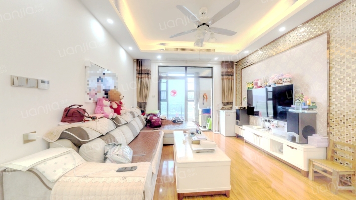 彩虹郡一期二手房实景图