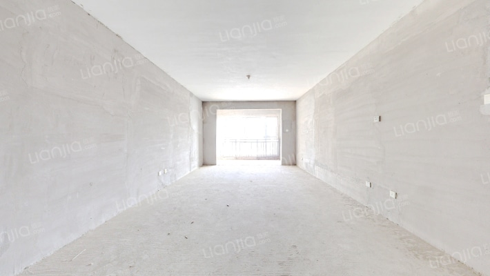 东方至尊二手房实景图