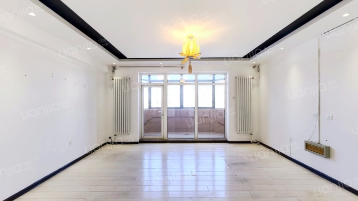 名人府邸二手房实景图