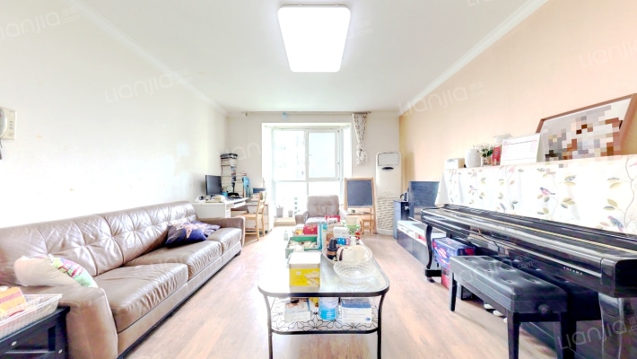 四季家园二手房实景图