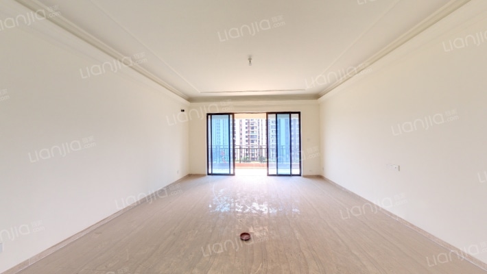 高明碧桂园峰会二手房实景图