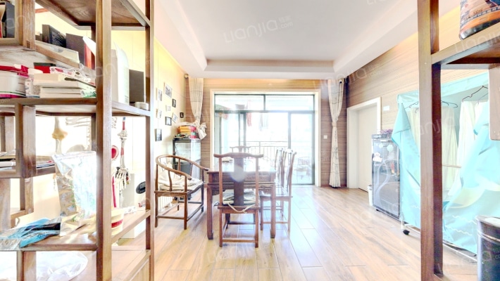 黄果树广场二手房实景图