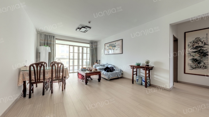 新城海韵名邦一区二手房实景图