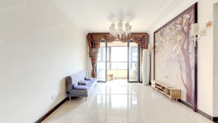 恒大翡翠华庭二手房实景图