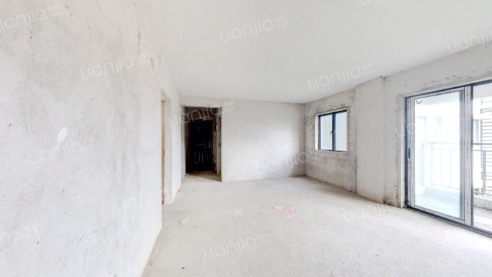 南山侨苑二手房实景图