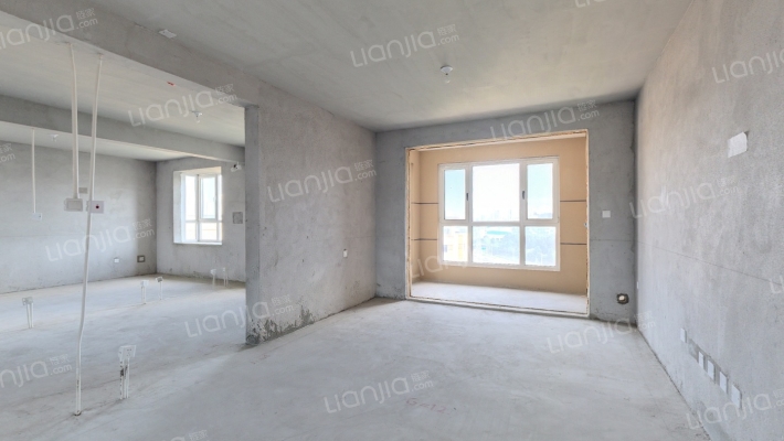 嵛景华城五期二手房实景图