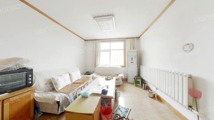 信特花园F区二手房实景图