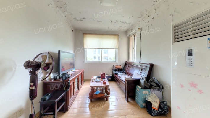 美罗家园宝欣苑八村二手房实景图