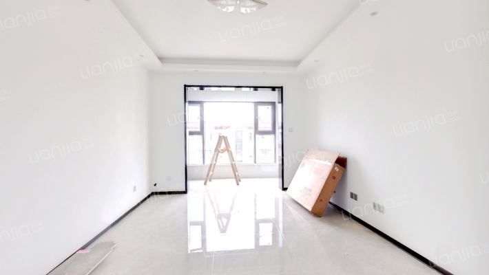 天赋铭门二手房实景图