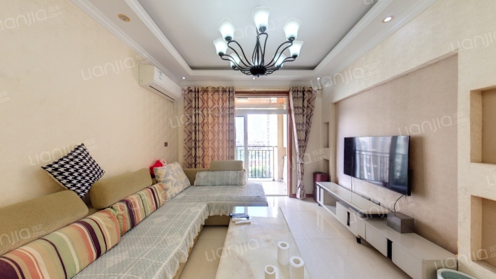 融创剑桥郡一期二手房实景图