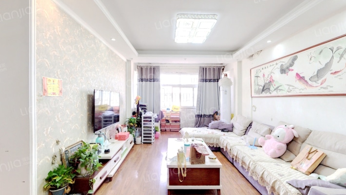 河畔人家二手房实景图