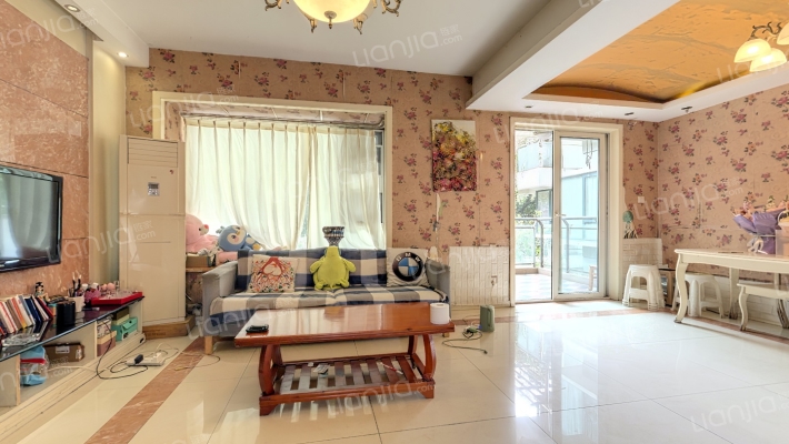 蓝光香瑞湖二手房实景图