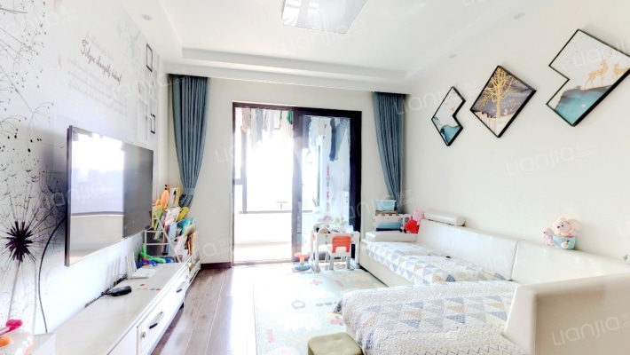 天鹅湖凤曦府二手房实景图