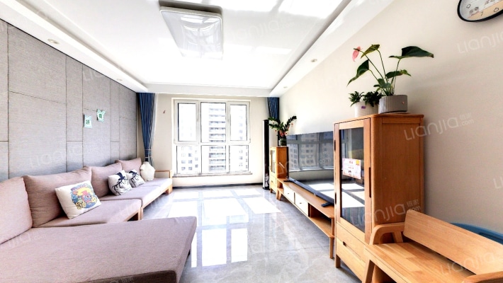 河岸首府二手房实景图