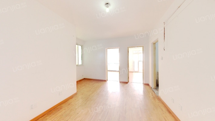 兴贤佳园尚贤苑二手房实景图