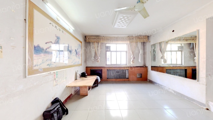 政六街19号院二手房实景图