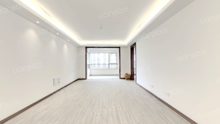 万科龙湖城市之光北区二手房实景图