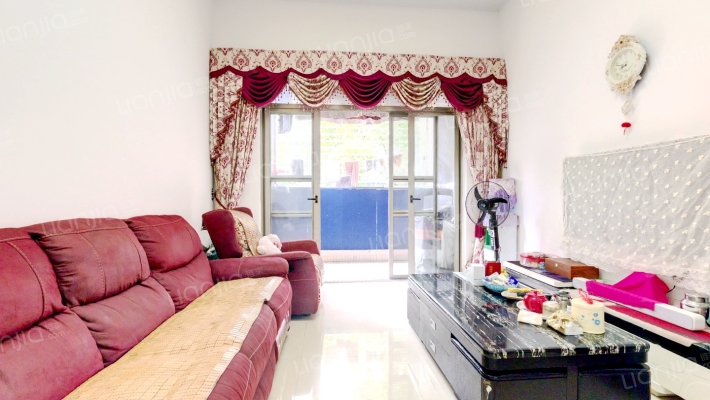 钜隆碧琴湾二手房实景图