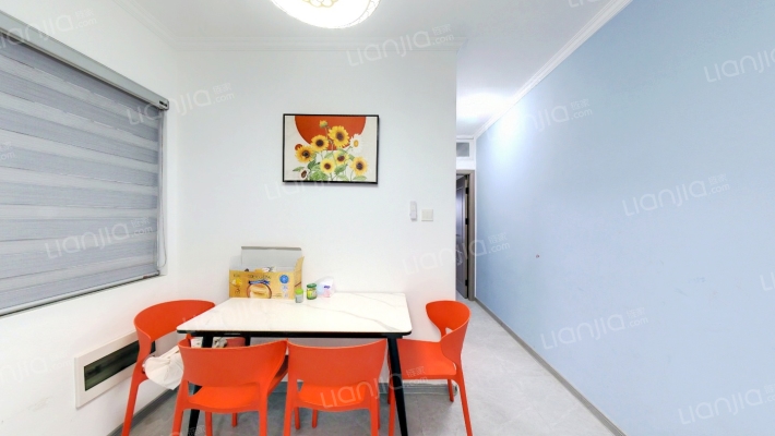 保利天悦颐景花园二手房实景图