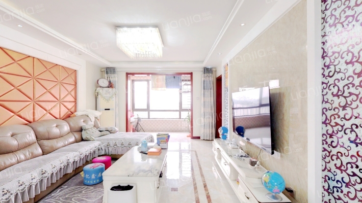 保集·玫瑰湾二手房实景图