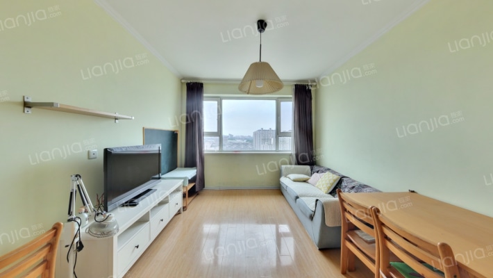 春天花园二手房实景图