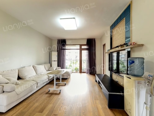 整租·麓山国际茵特拉肯A 3室2厅 西南