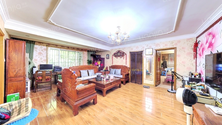 华湖花园二手房实景图