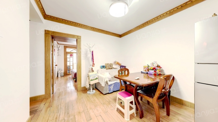 场门口小区二手房实景图